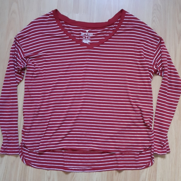 Red and White Stripped Long Sleeve Shirt - Picture 4 of 6